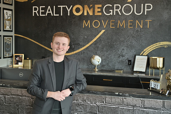 Realty One-0025