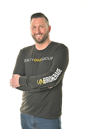 Realty One-0061