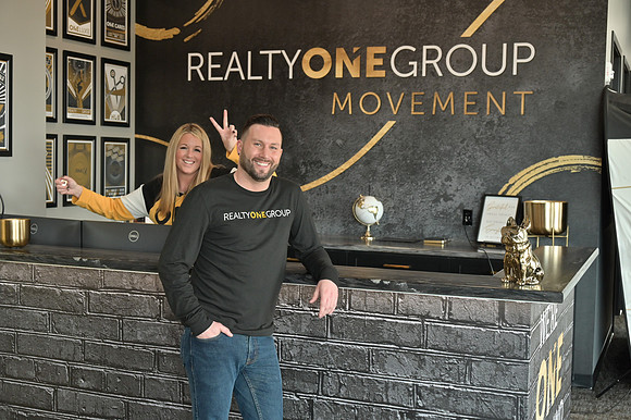 Realty One-0063