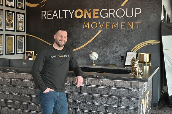 Realty One-0067