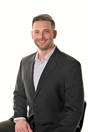 Realty One Biz Head-0020_retouched