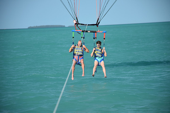 Hennessy Parasail-0079