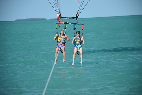 Hennessy Parasail-0080
