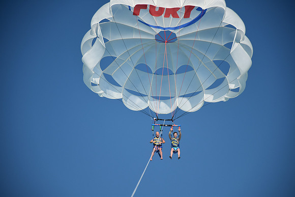 Hennessy Parasail-0041
