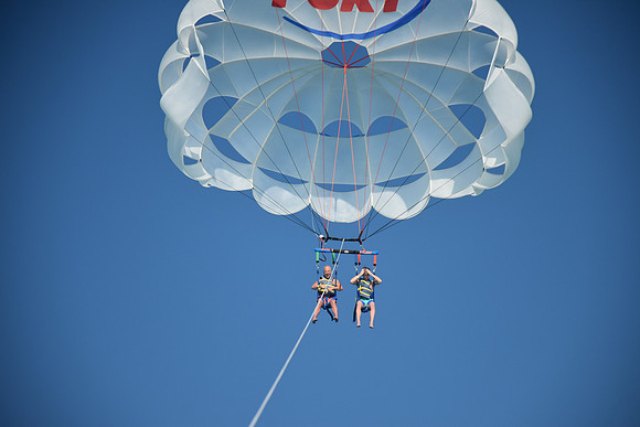 Hennessy Parasail-0043