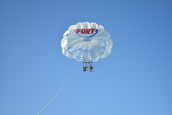 Hennessy Parasail-0065