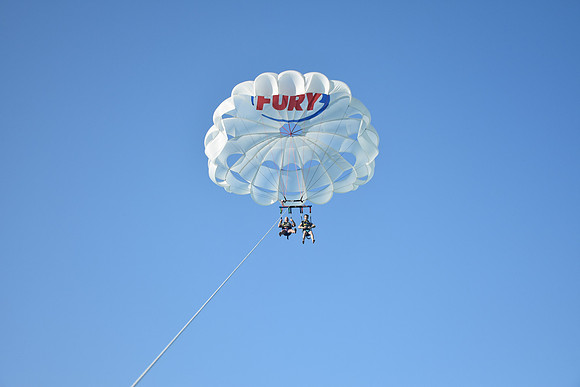 Hennessy Parasail-0066