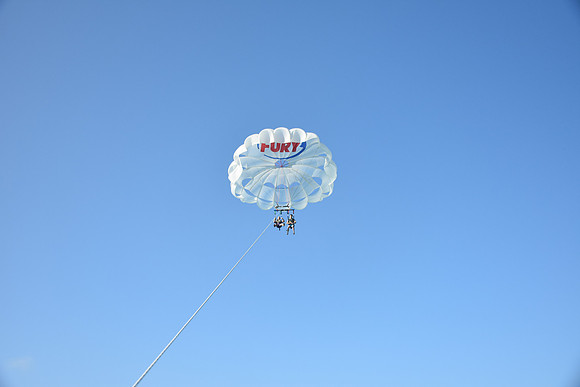 Hennessy Parasail-0067