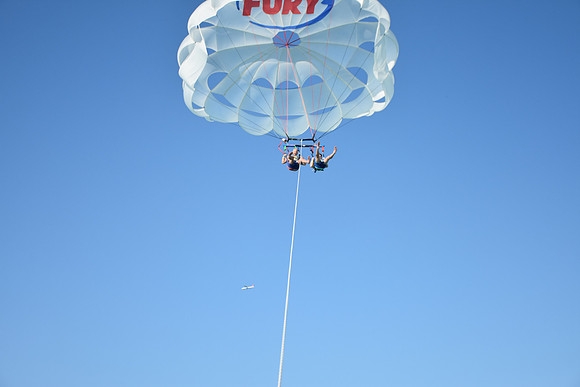 Hennessy Parasail-0071