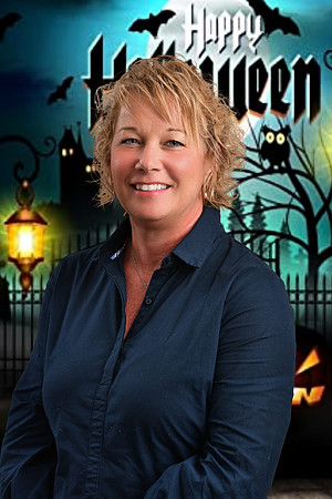 MaryJo-24_retouched halloween