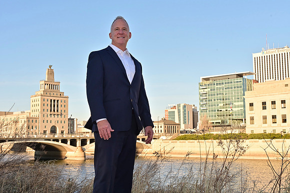 Jeff Biz Port-0043