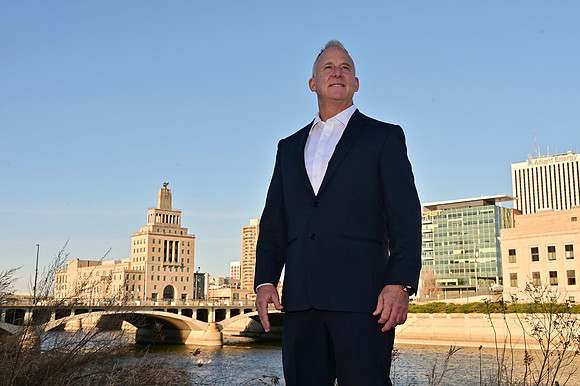 Jeff Biz Port-0034